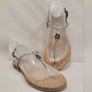 TORY BURCH EMMY SILVER STRAPPY SANDALS (sz 8)